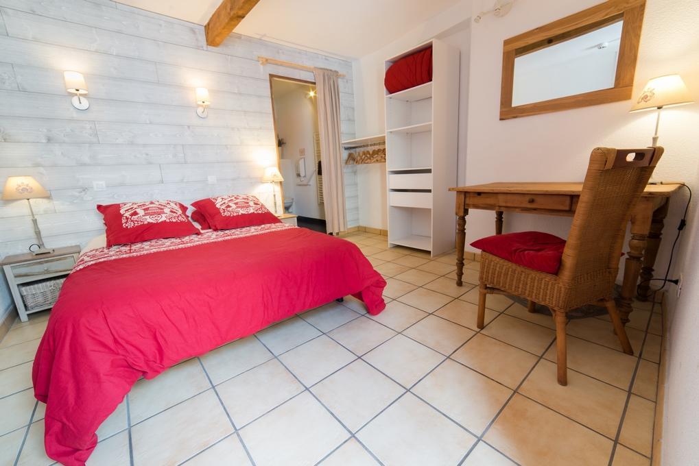 Gite La Maisonnee Sazos Exterior photo